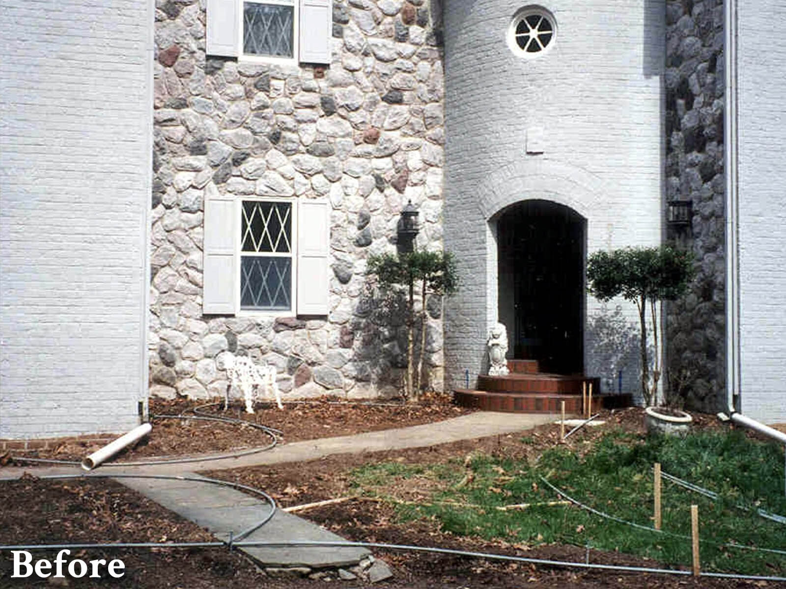 Stone & Bullnose Brick Entry-BEFORE